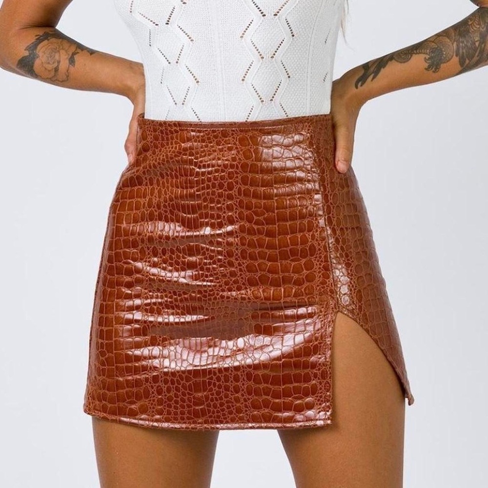 Motel Rocks Mini Skirt Faux Leather Croc Brown XS